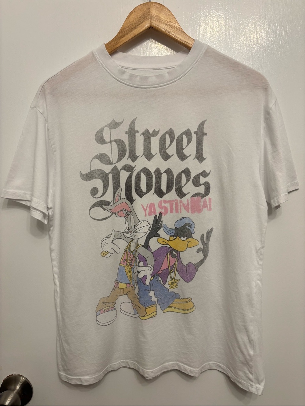 🌟 4 for $20 Warner Bros. Looney Tunes White Tee with Black Print